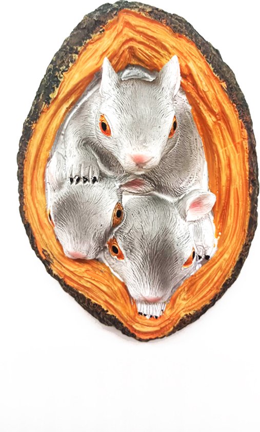 Tuindecoratie met Realistisch Eekhoorn Beeldje van Synthetische Hars-ophangbaar standbeeld- 9x4x12.7cm