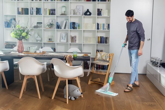 Leifheit Easy Spray XL vloerwisser met sproeifunctie - 42 cm wisbreedte