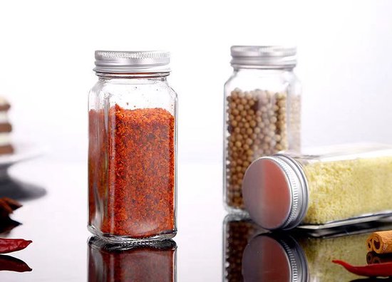 12-delige Glazen Kruidenpotten Set met Aluminium Deksel -Inhoud 120 ml - Inclusief Handige Accessoires