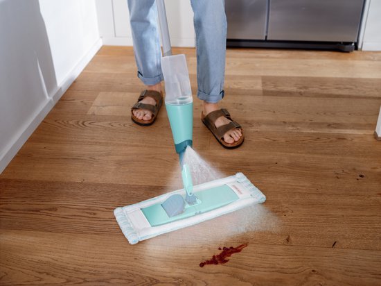 Leifheit Easy Spray XL vloerwisser met sproeifunctie - 42 cm wisbreedte