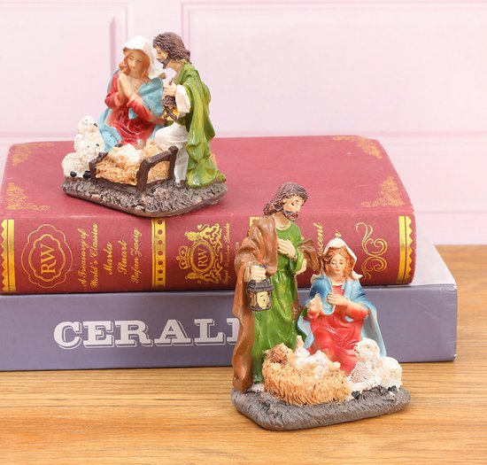 Compacte Kerststalfiguur Maria, Jozef en Jezus - 8.5x5x11cm