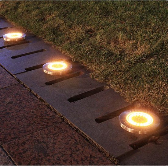 LED Buitenverlichting - 4 Spots met Lichtsensor - Warm Wit