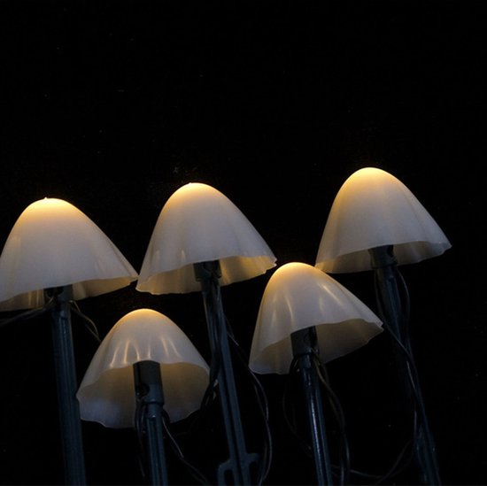 Waterdichte solar LED paddestoel lichtslinger 3.8m 12L Warm