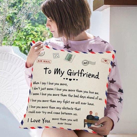 TDR -Sierkussensloop- 45x45 cm  - leuk als cadeau voor naar vriendin -  "To my girlfriend"