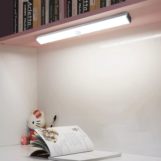 Xtraworks - LED Kastverlichting met bewegingssensor- Keukenverlichting onderbouw zilver (wit licht)-USB oplaadbaar- 30CM