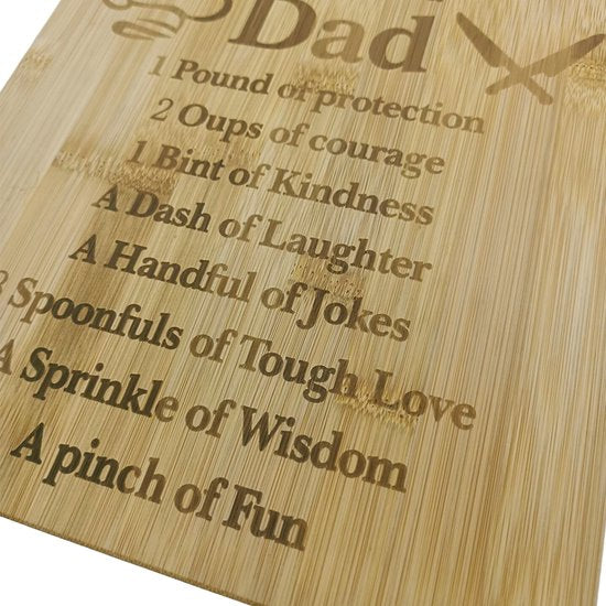 Bamboe Snij- & Serveerplank 'vaderliefde' - Duurzaam met Lasergravure - Ideaal als Borrelplank of Keuken Decor - Ophangbaar - Perfect vaderdag Geschenk - 28x22 cm