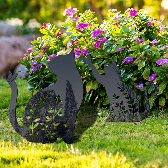 Metalen tuinsteker-zwarte kat met bloem silhouet en vlinder op zijn staart- 20.3x29.8cm