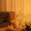 Zilveren Boompje Verlichting - LED 108 lampjes - USB of batterijen - Flexibele takken - Creëer een feestelijke sfeer