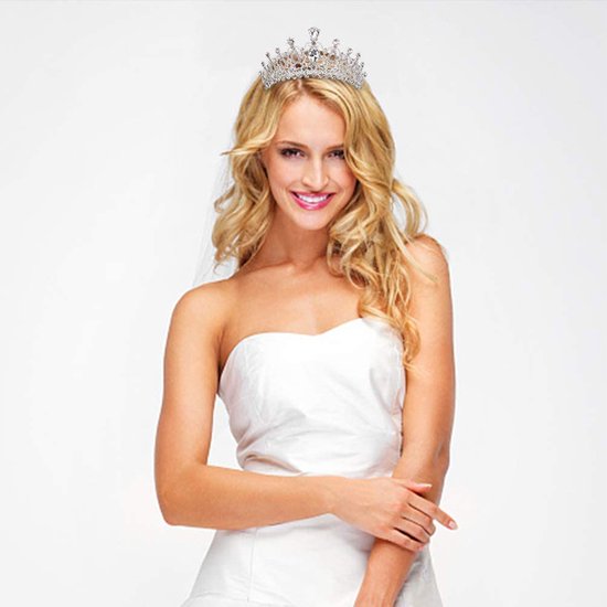 Betoverende diadeem met grote kristallen en zijdelingse kamm