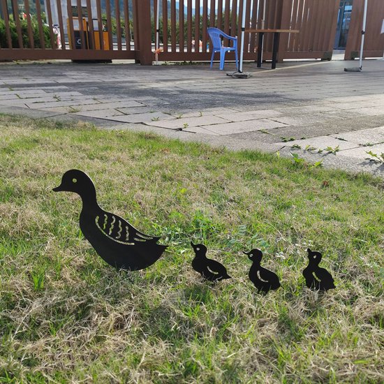 Merkloos 4-delige holle eendfamilie - metalen stakes
