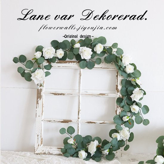 Kunstwijnstok met 21 witte rozen - 1.85m decoratie