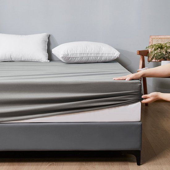 Matrashoes - Ademend & Antibacterieel - Waterdicht - Bescherm uw matras tegen vloeistoffen & allergieën - 200x220x30 cm - Grijs