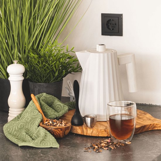 Alessi Plissé Waterkoker 1L Rood