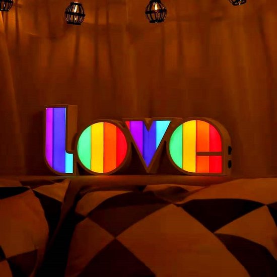 Xtraworks -LED decoratieve lamp LOVE-romantische viering-werkt op USB of batterij-kleurrijk