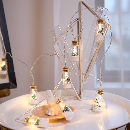 Kerst Wensfles Lichtslinger op Batterij - 2 Meter LED Sfeerverlichting met 10 Glazen Flesjes, Mini Kerstbomen en Sneeuweffect - Warm Wit Licht