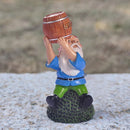 Vrolijke Tuinkabouter met Wijnvat - Weerbestendig Tuinbeeld