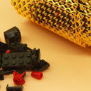 Build on Brick Mug -goud- 350 ml - bouw je eigen mok met bou