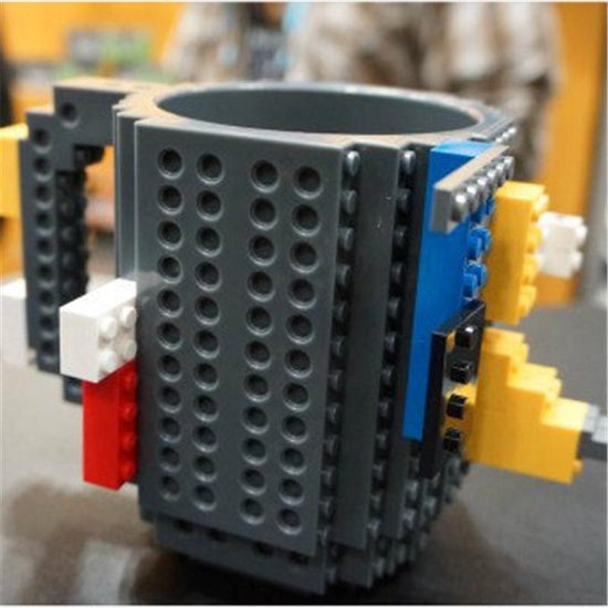 Build on Brick Mug - Grijs - 350 ml - Creatieve Drinkbeker