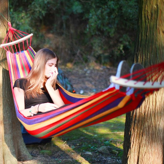 Hangmat met Ophangkoord, Opbergtas en Bevestigingstouwen -Geschikt voor 1of 2 personen260 x 150 CM -rood