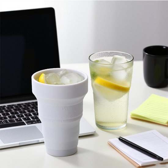 Draagbare opvouwbare siliconen koffiebeker opvouwbare waterbeker