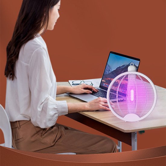 Xtraworks -2 in 1 Ophang bare elektrische muggenmepper - Oplaadbare vliegen / muggenmepper - UV-lamp - USB OplaadbaarWit