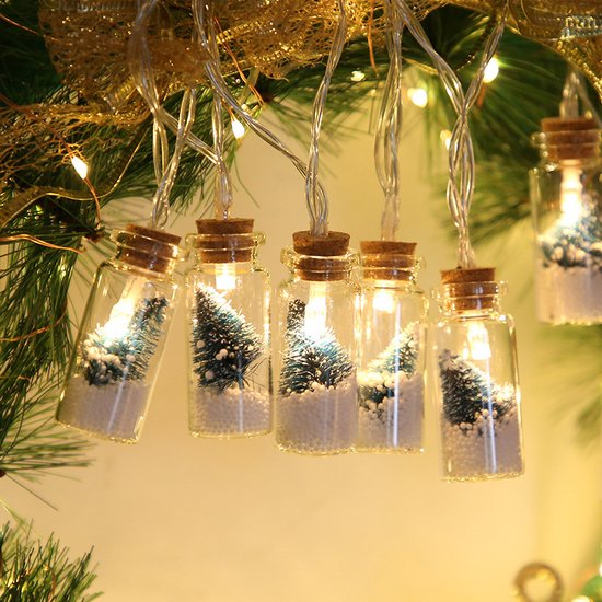 Kerst Wensfles Lichtslinger op Batterij - 2 Meter LED Sfeerverlichting met 10 Glazen Flesjes, Mini Kerstbomen en Sneeuweffect - Warm Wit Licht