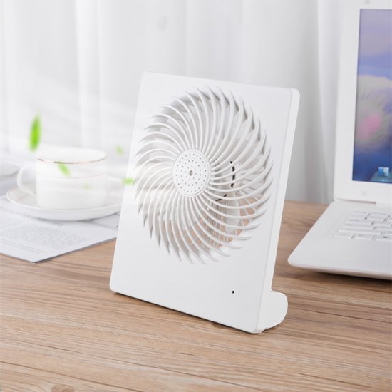 Stijlvolle en handige oplaadbare miniventilator - 3 instelbare snelheden-USB opladerbaar-wit -152x42x185mm