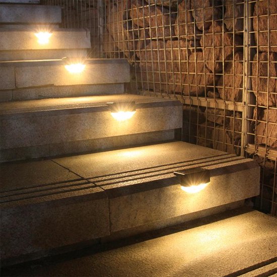 4 Stuks Tuinverlichting op zonne-energie - LED Buitenverlichting -IP65 waterdicht-nachtverlichting voor tuinhek en trap- zwart - warm licht (4 stuks in een doos)