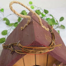 Decoratief Houten Vogelhuisje met Bloem en Vlinder – Tuindecoratie – Uniek Cadeau voor Vogelvrienden