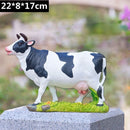 Levendig Koeienbeeldje van Synthetische Hars - Schattig Dieren Beeldhouwwerk voor Decoratie en Geschenken 22x8x17cm
