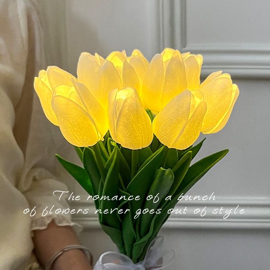 Bosje 10 witte LED Kunsttulpen op batterij - Moederdag