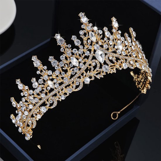 Gouden Tiara Diadeem Haarsieraad -Elegant en Duurzaam - Geschikt voor Verschillende Gelegenheden