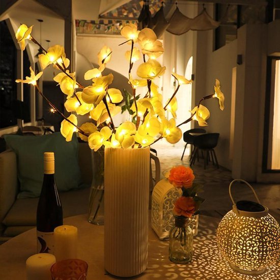 Kunst Orchidee Tak 20 Lichtjes & Witte Vlinder – Kerst
