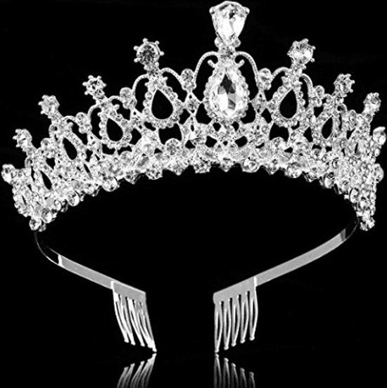 Betoverende diadeem met grote kristallen en zijdelingse kamm