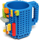 Build on Brick Mug - blauw - 350 ml - bouw je eigen mok met bouwsteentjes - BPA vrije drinkbeker cadeau voor kinderen of volwassenen - koffie thee limonade of andere dranken - pennenbeker - creatief accessoire voor op bureau