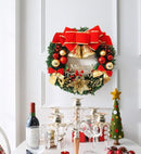 Kerstkrans – Klassieke Decoratie met Rode Strikken, Klokken en Gouden Accenten-Ø30 cm