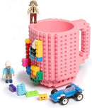Build on Brick Mug - licht roze - 350 ml - bouw je eigen mok met bouwsteentjes - BPA vrije drinkbeker cadeau voor kinderen of volwassenen - koffie thee limonade of andere dranken - pennenbeker - creatief accessoire voor op bureau