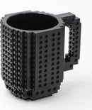 Build on Brick Mug - zwart- 350 ml - bouw je eigen mok met bouwsteentjes - BPA vrije drinkbeker cadeau voor kinderen of volwassenen - koffie thee limonade of andere dranken - pennenbeker - creatief accessoire voor op bureau