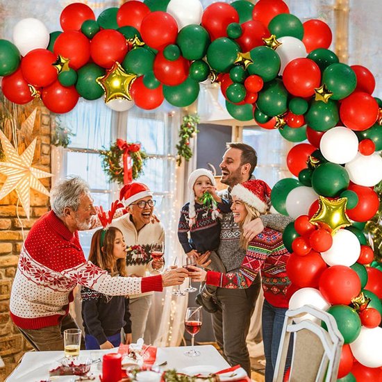 Kerstballonnenboog met 131 Delen Ster Rood en Groen